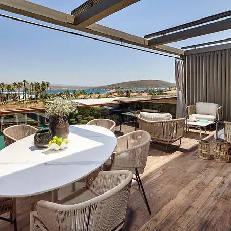 Biblos Hotell 5*