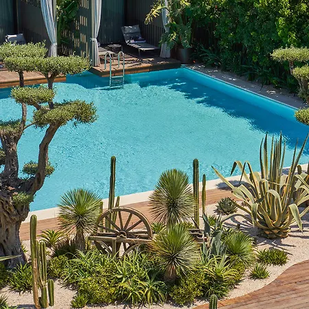 Hotel Biblos