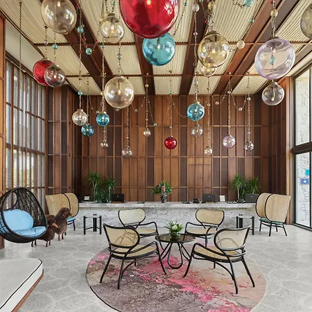 Hotel Biblos