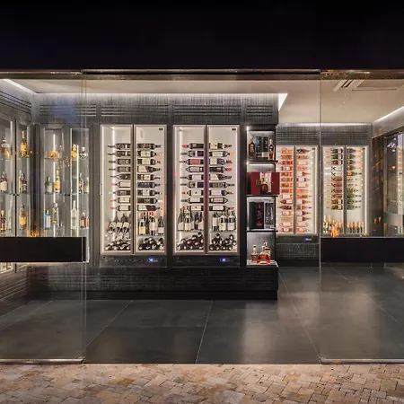 Biblos מלון אלאקאטי