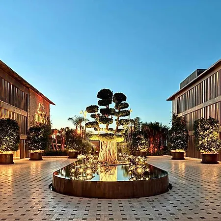 Hotel Biblos